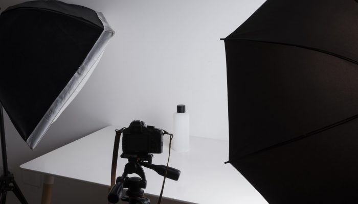 interior-professional-photo-studio-while-shooting-bottle